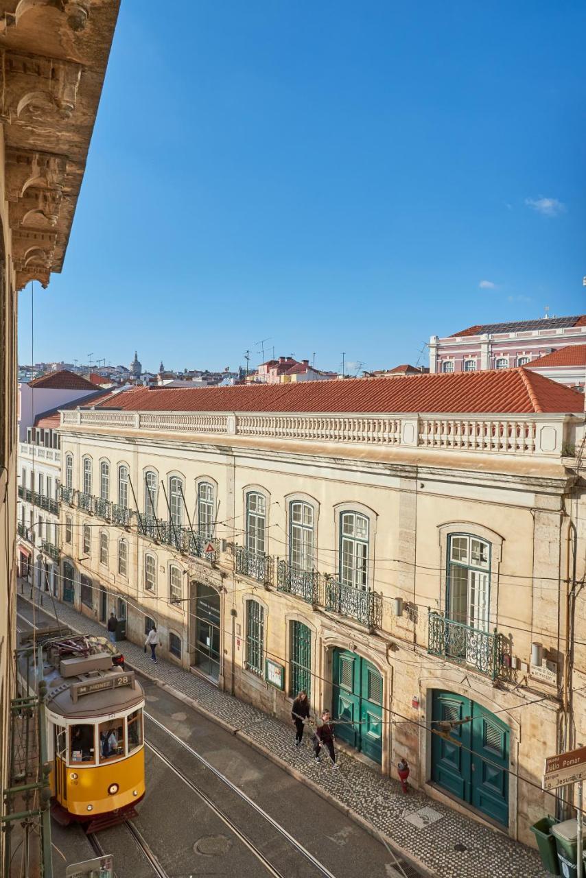 Casa Portuguesa Combro * Lisbon